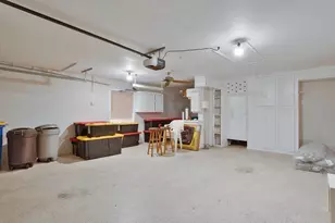 1385 NE Hilltop St, Jensen Beach, FL 34957 - Photo 33