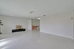 1385 NE Hilltop St, Jensen Beach, FL 34957 - Photo 15