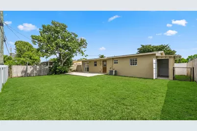 63 Andros Road, Palm Springs, FL 33461 - Photo 27