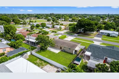 63 Andros Road, Palm Springs, FL 33461 - Photo 31