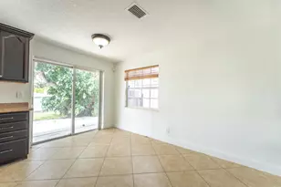 63 Andros Rd, Lake Worth, FL 33461 - Photo 9