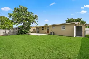 63 Andros Rd, Palm Springs, FL 33461 - Photo 25