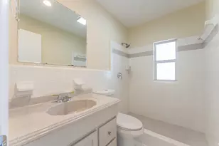 425 Palo Alto Dr, Lake Worth, FL 33461 - Photo 17