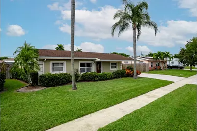 425 Palo Alto Drive, Lake Worth, FL 33461 - Photo 3