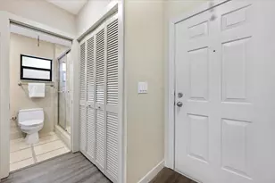 11863 Wimbledon Circle, Wellington, FL 33414 - Photo 17