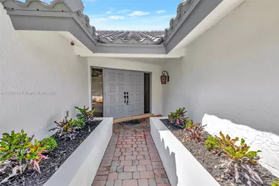 2824 NW 28th Street, Boca Raton, FL 33434 - Photo 3