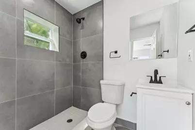 489 NW 2nd Way, Deerfield Beach, FL 33441 - Photo 5