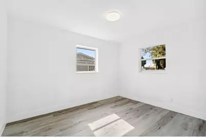 701 NW 2nd Avenue, Deerfield Beach, FL 33441 - Photo 7