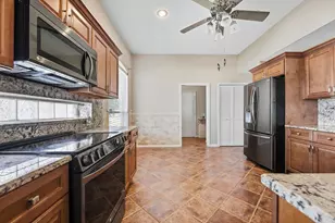 640 NW Venetto Ct, Port Saint Lucie, FL 34986 - Photo 9