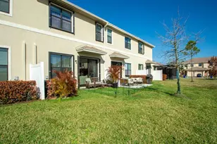 10106 W Villa Cir, Vero Beach, FL 32966 - Photo 27