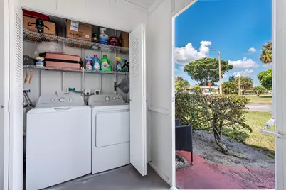 191 Seville H #H, Delray Beach, FL 33446 - Photo 17