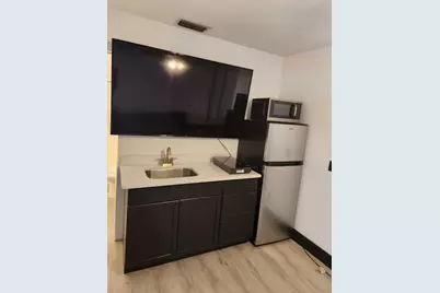 1665 SE Harp Lane #Side B, Port Saint Lucie, FL 34983 - Photo 3