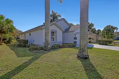 357 Hammocks Trail, Greenacres, FL 33413 - Photo 3