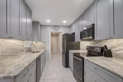 1686 SE Biddle Lane, Port Saint Lucie, FL 34983 - Photo 9