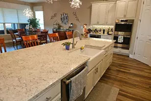 10063 SW Coral Tree Cir, Port Saint Lucie, FL 34987 - Photo 7