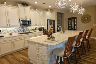 10063 SW Coral Tree Cir, Port Saint Lucie, FL 34987 - Photo 3