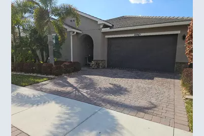 10063 SW Coral Tree Circle, Port Saint Lucie, FL 34987 - Photo 1