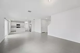 10739 NW Moon Rise Ln, Port Saint Lucie, FL 34987 - Photo 5