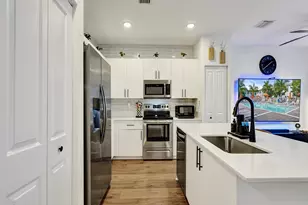 11966 NW 47th Manor, Pompano Beach, FL 33076 - Photo 5