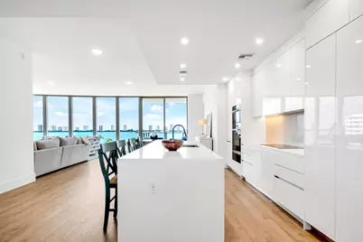 220 Lake Shore Drive #502, West Palm Beach, FL 33403 - Photo 9