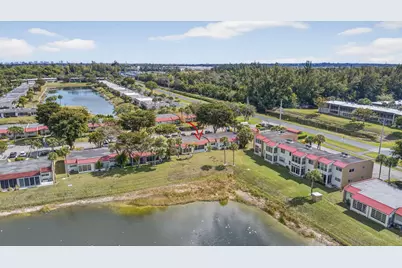 105 Lake Irene Drive, West Palm Beach, FL 33411 - Photo 21