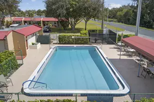 105 Lake Irene Dr, West Palm Beach, FL 33411 - Photo 21