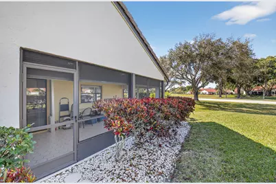 5750 Parkwalk Circle E, Boynton Beach, FL 33472 - Photo 29