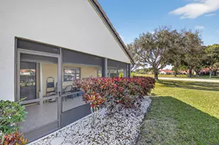 5750 Parkwalk Cir E, Boynton Beach, FL 33472 - Photo 29