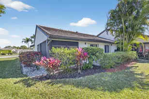 5750 Parkwalk Cir E, Boynton Beach, FL 33472 - Photo 27