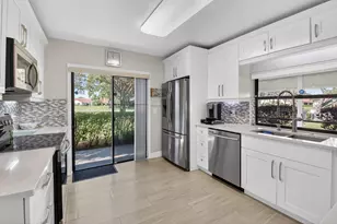 5750 Parkwalk Cir E, Boynton Beach, FL 33472 - Photo 9