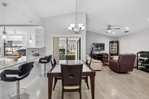 5750 Parkwalk Cir E, Boynton Beach, FL 33472 - Photo 5