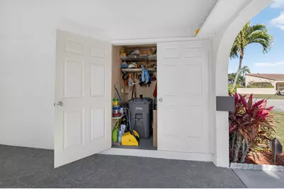 5750 Parkwalk Circle E, Boynton Beach, FL 33472 - Photo 31