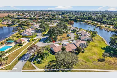 5750 Parkwalk Circle E, Boynton Beach, FL 33472 - Photo 35
