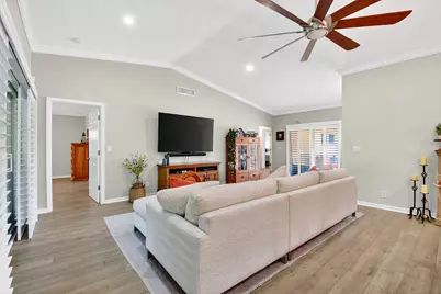 10265 Greentrail Drive N, Boynton Beach, FL 33436 - Photo 15