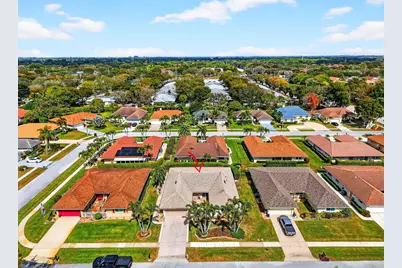 10265 Greentrail Drive N, Boynton Beach, FL 33436 - Photo 63