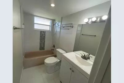 705 Lori Dr Drive #216, Palm Springs, FL 33461 - Photo 5