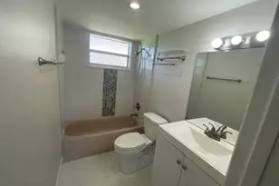 705 Lori Dr Dr, Palm Springs, FL 33461 - Photo 5