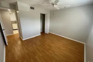 705 Lori Dr Dr, Palm Springs, FL 33461 - Photo 9