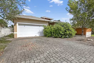 261 NE 41st St, Fort Lauderdale, FL 33334 - Photo 41