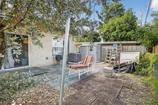 261 NE 41st St, Fort Lauderdale, FL 33334 - Photo 29