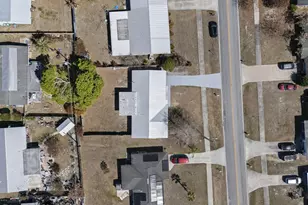 306 Riomar Dr, Port Saint Lucie, FL 34952 - Photo 33