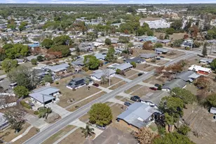 306 Riomar Dr, Port Saint Lucie, FL 34952 - Photo 35