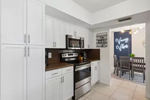 428 SE 2nd St, Deerfield Beach, FL 33441 - Photo 13