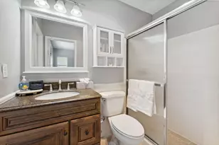 428 SE 2nd St, Deerfield Beach, FL 33441 - Photo 21