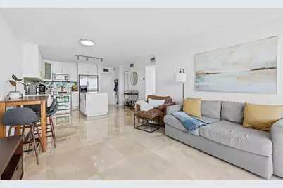 600 NE 36th Street #606, Miami, FL 33137 - Photo 3