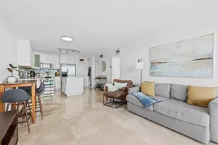 600 NE 36th St, Miami, FL 33137 - Photo 3