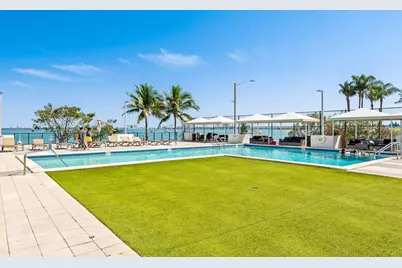 600 NE 36th Street #606, Miami, FL 33137 - Photo 17