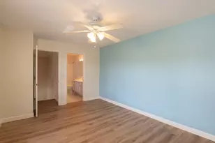 8146 Bridgewater Ct, West Palm Beach, FL 33406 - Photo 17