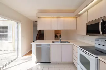 8146 Bridgewater Court #46d, West Palm Beach, FL 33406 - Photo 11