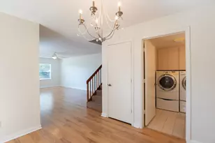 8146 Bridgewater Ct, West Palm Beach, FL 33406 - Photo 13